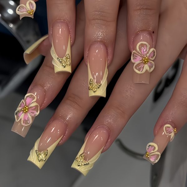 Droplet-Shaped Nails Vibrant Floral Series Luxurious