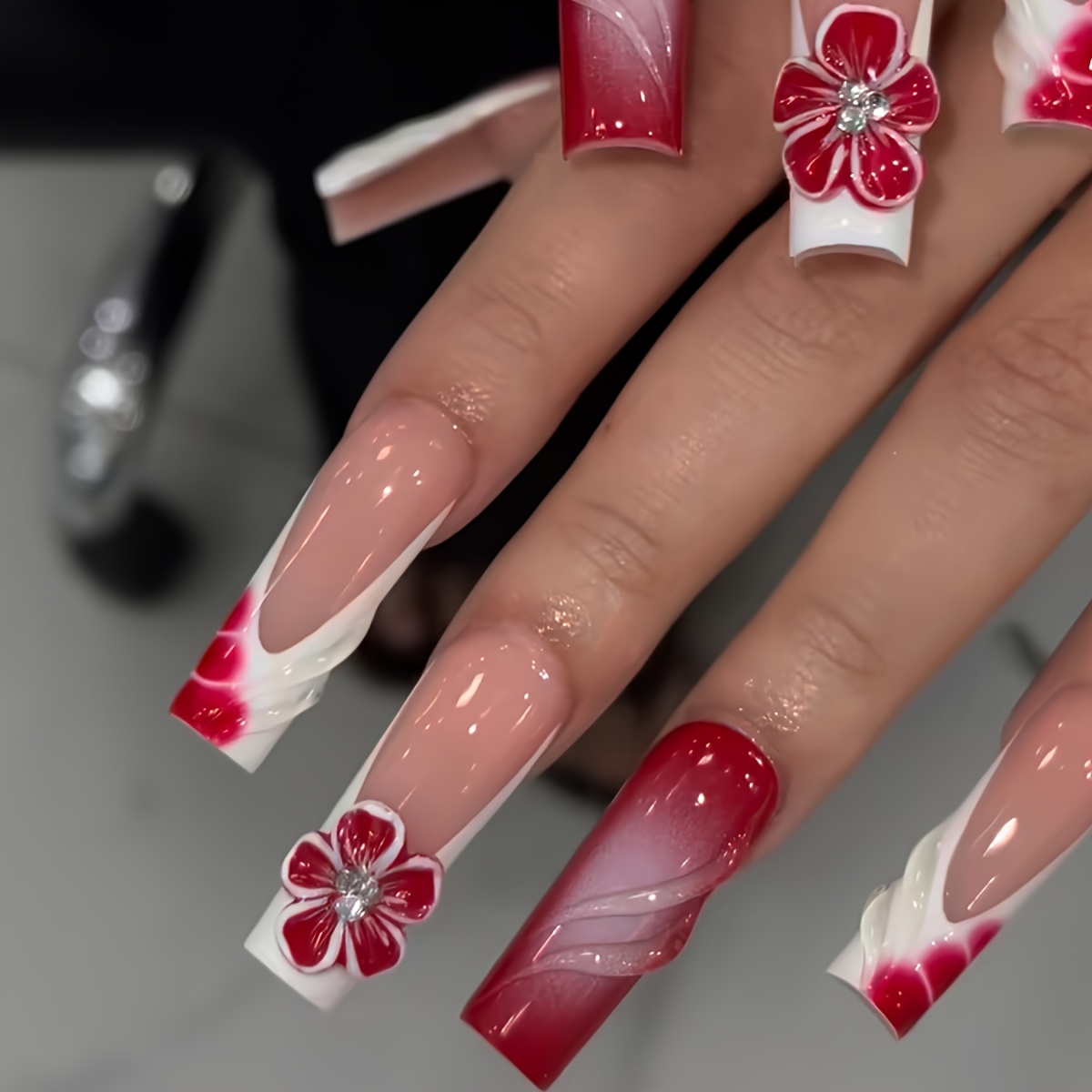 Droplet-Shaped Nails Vibrant Floral Series Luxurious - Image 3